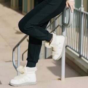 Zyia Black Fleece High Rise Joggers Sz L